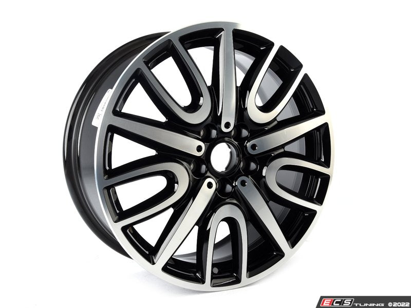 Llanta de aleación ligera 7,5Jx18 ET51 Jet Black Uni OEM 36106875603 para MINI Countryman F60, F60 LCI… y más. Original MINI.