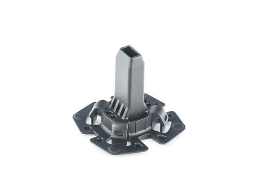 OEM fixing element 17118482944 For BMW G42, G87, G20, G20N, G21, G21N, G28, G28N, G80, G80N, G81, G81N, G22, G22N, G23, G23N, G26, G26E, G26F, G26N, G82, G82, G82, G82, G82, G83, G83N, F90, F90N, G30, G30N, G31, G31N, G38, G38N, G32, G32N, G11, G11N, G12,