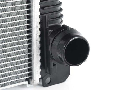 Radiador de refrigerante OEM 17118666740 para BMW Serie 3 G20 y Serie 4 G22, G23. Repuesto original BMW.