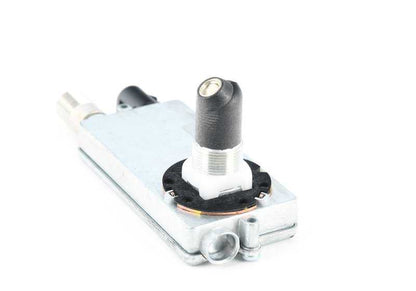 Base d'antenne OEM Rook 65218372071 pour BMW E36 et Z3. Pièce BMW originale pour une réception radio et navigation correcte. Remplacement idéal si l'antenne ne fonctionne pas ou est endommagée. BMW d'origine.