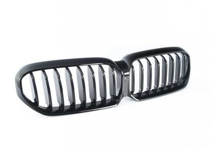 Linea ombra anteriore OEM 51129852169 per BMW G30 (518d, 520D e 520D XDRive). Compatibile con i modelli 5er G30 dal 07/2020 al 06/2023. BMW originale.