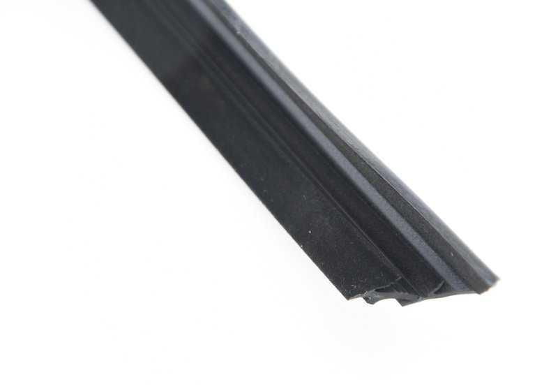 Guía del cristal puerta trasera izquierda OEM 51357305631 para BMW E70 (X5 3.0d, 3.0sd, 3.0si, 4.8i, M) modelos 2006–2013. Original BMW.