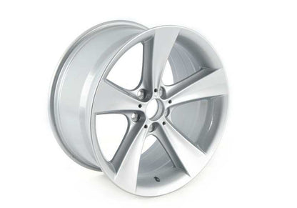 Star di progettazione dei pneumatici in lega 128 OEM 36116775654 per BMW E60, E60N. BMW originale.