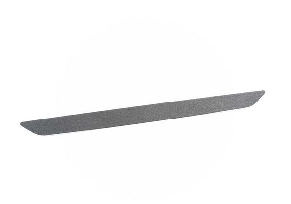 Embellecedor de entrada delantero OEM 51477357055 para BMW F15. Original BMW.