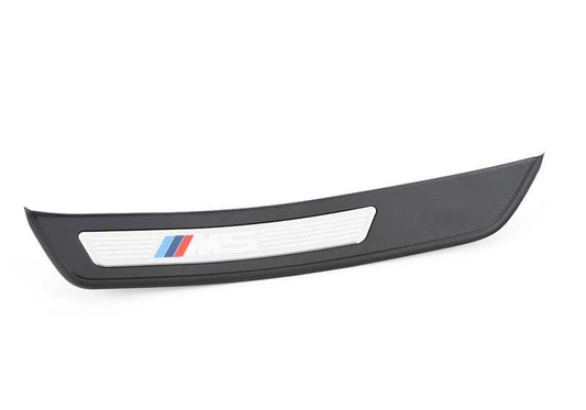 Embellecedor entrada trasera izquierda OEM 51478050047 para BMW F10 M5 (2011-2016). Pieza original BMW.