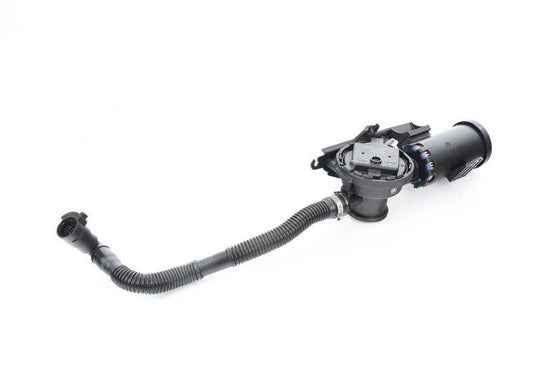 Tubo de ventilación con módulo de diagnóstico de fugas OEM 16137373623 para BMW F90 (M5, M5 CS), G30 (520i). Original BMW.