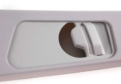 Evelolecedora pilar b sinistra superiore (grigio chiaro) OEM 51437069159 per BMW E46 {316CI, 318CI} tutti i modelli compatibili. BMW originale.