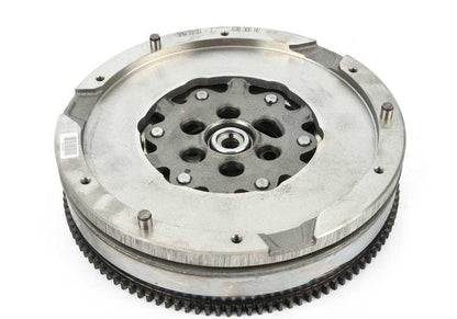 OEMA BIMASA flyer 21207638306 for BMW F20, F20N, F21, F21N, F22, F23, F30, F30N, F31, F31N, F34, F35, F35N, F32, F33, F36, F10, F10N, F11, F1 Original BMW.