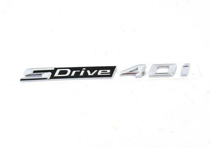 Inscripción S-DRIVE 40I OEM 51147436015 para BMW X5 G05, X5 G05 LCI. Original BMW.