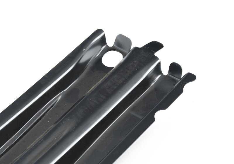 Refuerzo delantero del techo OEM 41217297960 para BMW F30, F30N, F31, F31N, F80, F80N. Original BMW.