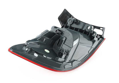 Piloto trasero derecho OEM 63217372212 para BMW F31. Original BMW.