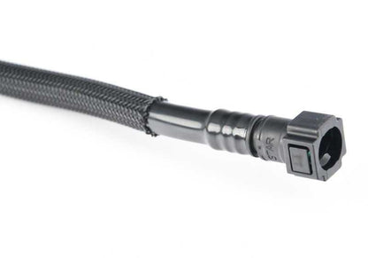 Tubo de ventilación del depósito con resonador OEM 13908670276 para BMW F40. Original BMW.