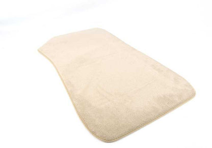 Alfombrillas de moqueta beige OEM 51477316602 para BMW E92 y E92N Coupé y M3 con xDrive. Juego completo para delante y detrás. Original BMW.