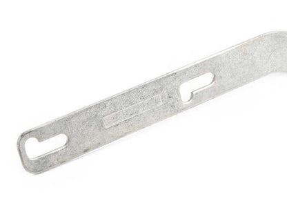 Soporte de tubo de escape delantero OEM 18207521347 para BMW E60, E61. Original BMW.