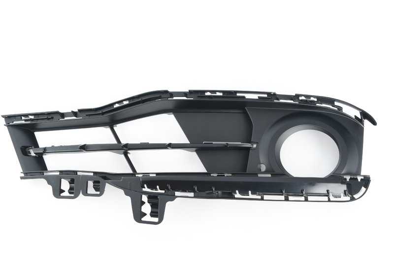Grille droite partiellement ouverte pour la série BMW 3 F30N, F31N (OEM 5111739688). BMW d'origine.