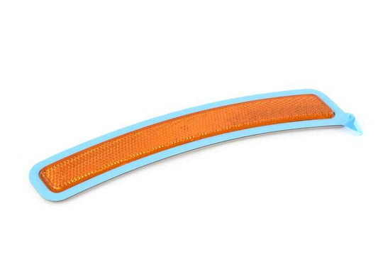 Catadióptrico lateral izquierdo OEM 63147433785 para BMW G20 330i. Repuesto original BMW.