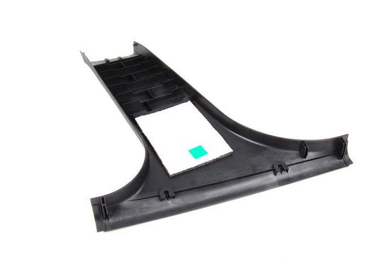 Moulage inférieur droit de Pilar B OEM 51438226584 pour BMW E46. BMW d'origine.