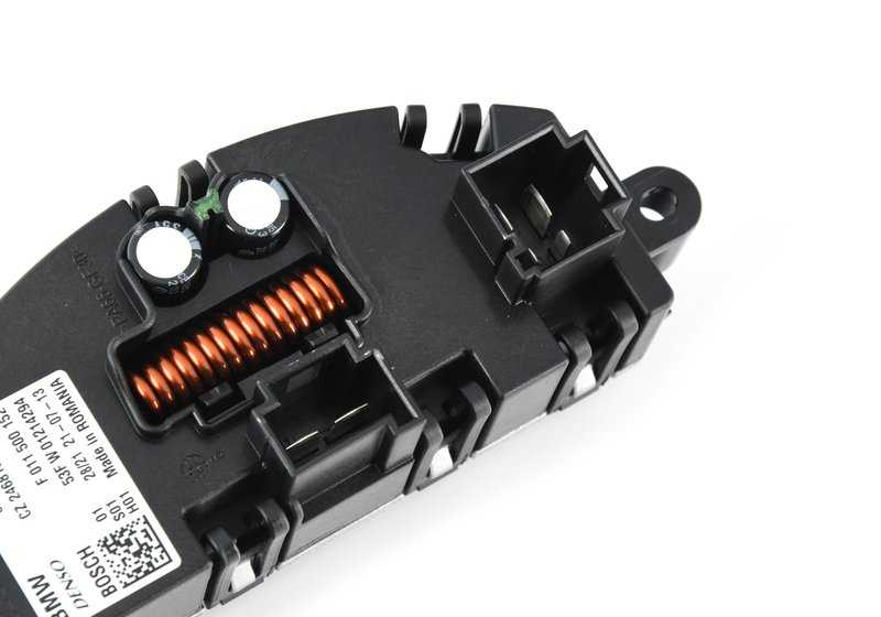 Regulador de velocidad del ventilador OEM 64117952061 para BMW F40, F44, F45, F46, F48, F49, F39, i01 y MINI F55, F56, F57, F54, F60. Original BMW y MINI.