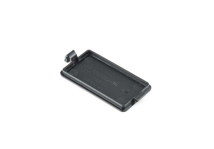 Cubierta de activación de tomas de carga OEM 51657363884 para BMW i8 (I12, I15). Original BMW.