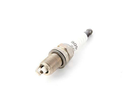 Bujía Bosch F 9 LCR2 OEM 12129070999 para BMW E38, E31. Recambio original BMW.