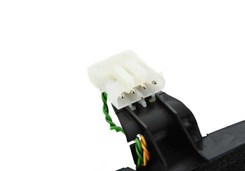 Altavoz trasero izquierdo OEM 65138357879 para BMW E36 (316i, 318i, 320i, 323i, 325i, 328i, M3, Compact, Coupé, Touring, Berlina, Cabrio). Original BMW.