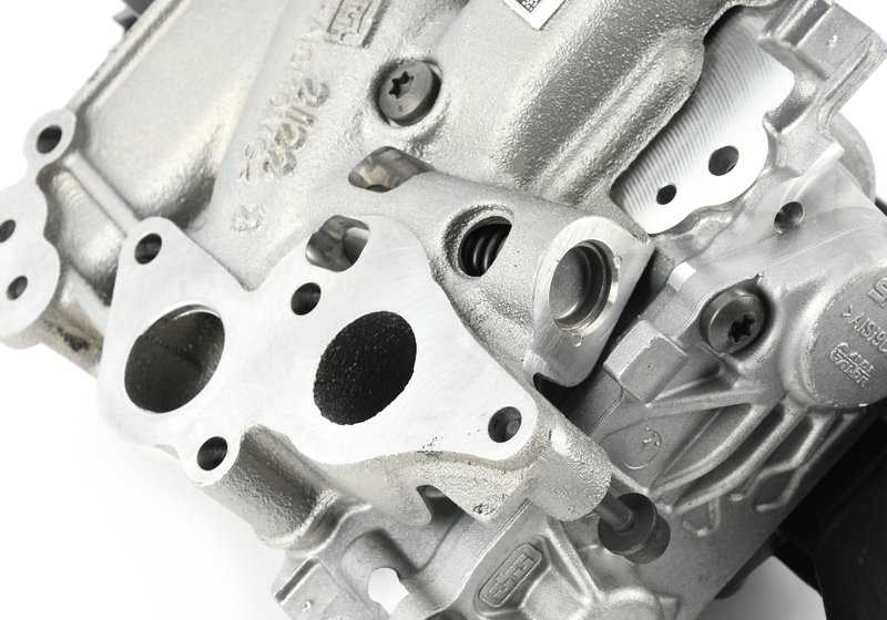 Bomba de aceite OEM 11417852262 para BMW F90, F90N, F91, F92, F93, F95, F96. Original BMW.