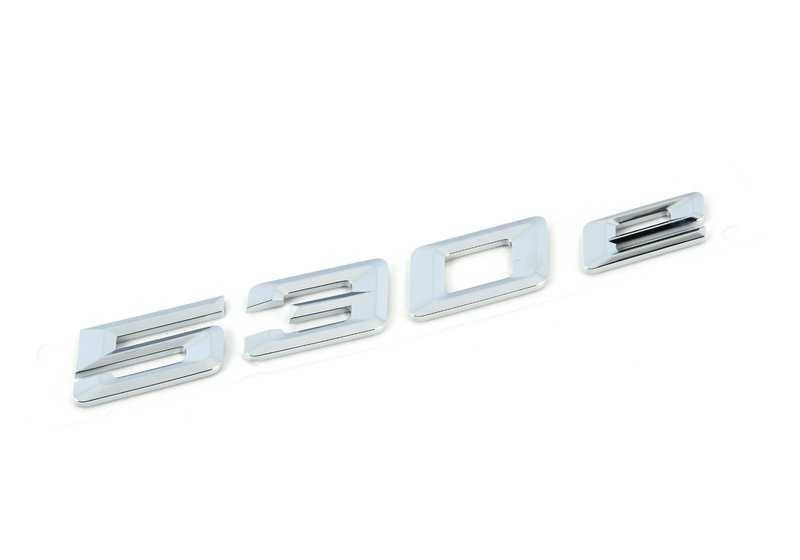 Emblema "530e" OEM 51147418524 para BMW G30 y G31. Compatible con modelos 530e, 530e xDrive (2017–2023), incluidos JA01, JA02, JA91, JA92, JS01, 21AG, 22AG, 61AG, 21CH, 22CH. Original BMW.