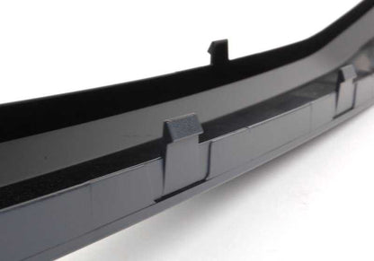 Moldura paragolpes central imprimada OEM 51117142184 para BMW E65 y E66. Original BMW.