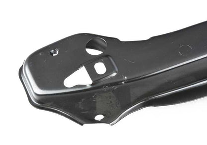 Soporte lateral izquierdo OEM 41118170389 para BMW Serie 7 E38 (modelos 725tds, 728i) con motor M51 y M52. Compatible con cambios manuales y automáticos. Original BMW.