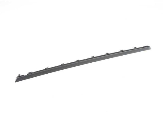 Embellecedor trasero izquierdo negro OEM 51427281473 para BMW F30, F31, F80. Original BMW.