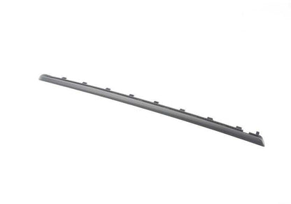 Moldura trasera derecha OEM 51427281474 para BMW F30, F31, F80. Original BMW.