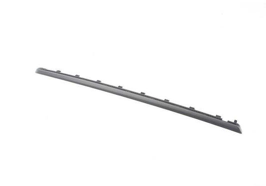 Moldura trasera derecha OEM 51427281474 para BMW F30, F31, F80. Original BMW.