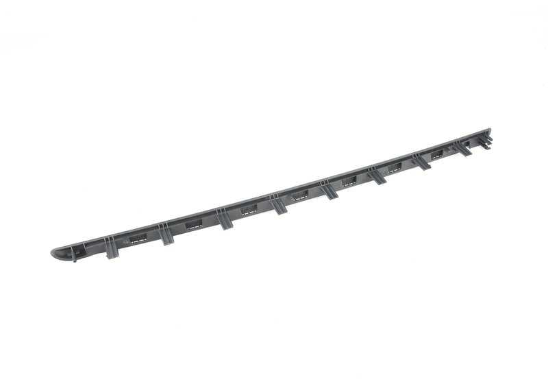Moldura trasera derecha OEM 51427281474 para BMW F30, F31, F80. Original BMW.
