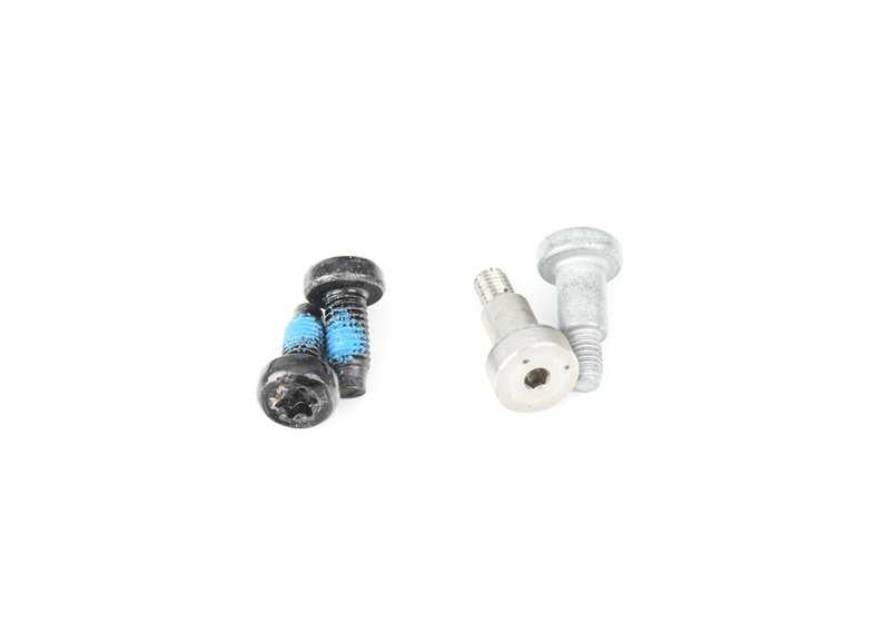 Junta trasera izquierda OEM 54347194447 para MINI R52 (One, Cooper, Cooper S) 2004-2008. Original MINI.