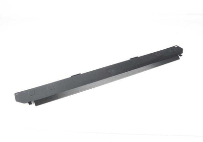 Vedação inferior para BMW i01, i01n (OEM 17117616028). BMW original