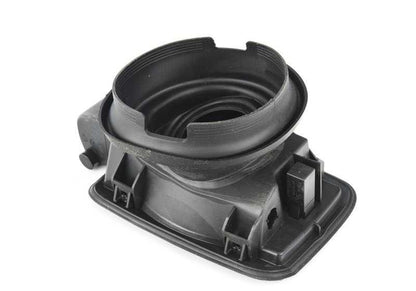 Tapa embellecedora OEM 51177073961 para BMW E90 y E91 (316d, 316i). Compatible con motores N43, N45, N47 y variantes con cambio manual o automático. Original BMW.
