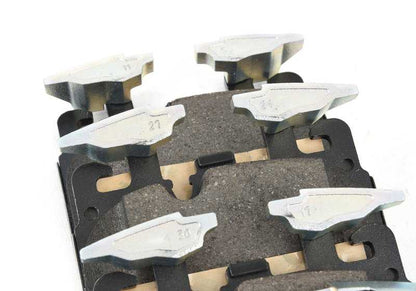 Kit de reparación de pastillas de freno sin amianto OEM 34116889585 para BMW G42, G20, G21, G22, G23, G26, G30, G31, G32, G11, G12, G14, G15, G16, G05, G18, G06, G07. Original BMW.