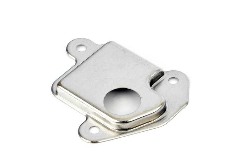 Protector térmico trasero de escape OEM 18307853851 para BMW F87, F80, F82, F83. Pieza original BMW.