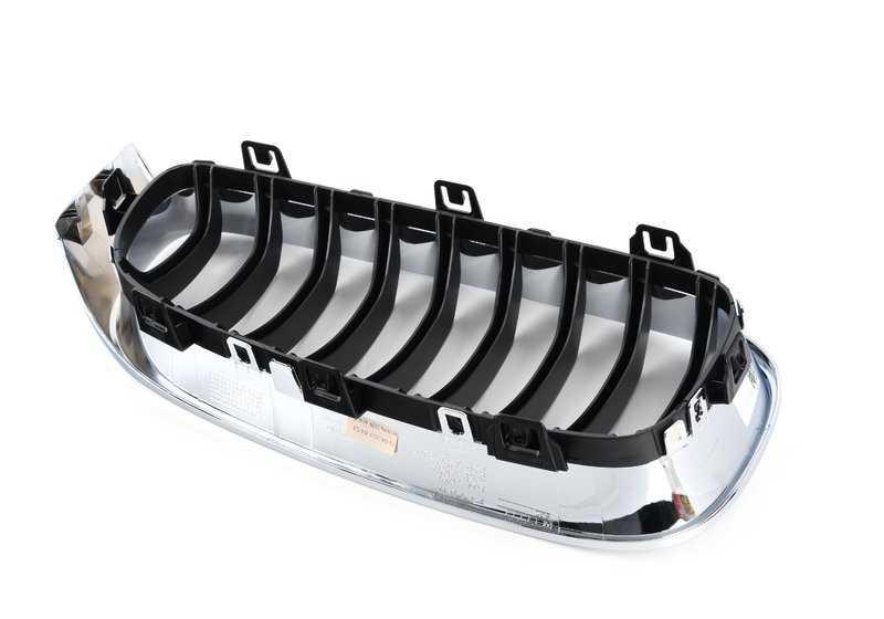 Rejilla decorativa frontal izquierda OEM 51135A3D035 para BMW F34 318d (modelos desde 2013 hasta 2020). Original BMW.