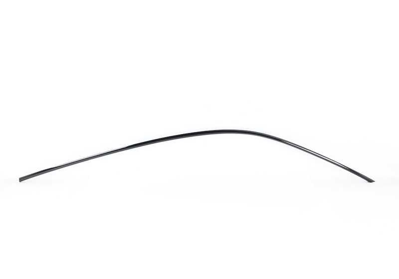 Moulage du cadre latéral droit pour la série BMW 3 F31, F31N (OEM 51357263236). BMW d'origine
