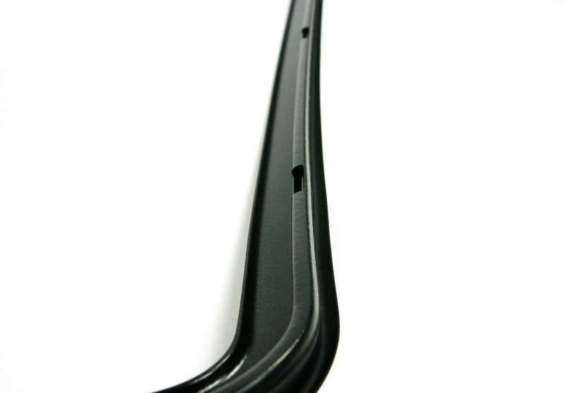 Marco decorativo izquierdo para BMW Serie 5 E34 (OEM 51318117457). Original BMW