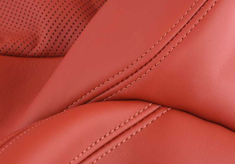 Funda de respaldo en cuero para asiento deportivo izquierdo OEM 52108058275 para BMW F80, F80N, F82, F82N. Color sakhirorange. Original BMW.