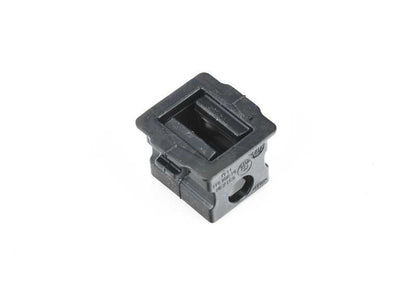 Soporte de radiador OEM 17118642777 para BMW G01, F97, G02, F98, G05, F95, G06, F96, G07, G08, G18, G09. Original BMW.