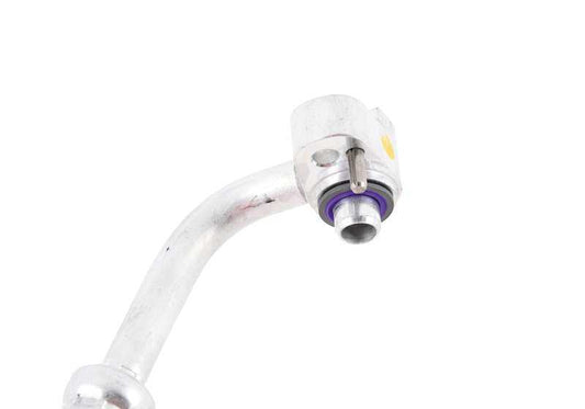 Tubería de alta presión del compresor al condensador OEM 64539868421 para BMW X3 {G01, G01N, G08, G08N} y X4 {G02, G02N}. Recambio original BMW.