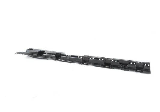 Guía de sujeción lateral trasera izquierda OEM 51777276349 para BMW F06 (640d, 640i en versiones xDrive y estándar). Compatible con modelos producidos entre 2012 y 2018. Pieza original BMW.