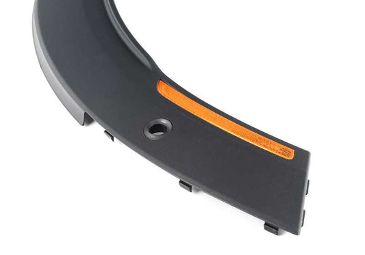 Moldura paso de rueda delantero izquierdo OEM 51777403265 para MINI F56 y F57. Original MINI. Ideal para Cooper y variantes JCW con producción entre 2013 y 2021.