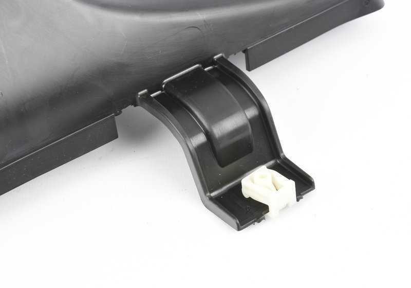 Air conduit for right radiator OEM 51748072094 for BMW G80, G81, G82, G83. Original BMW.