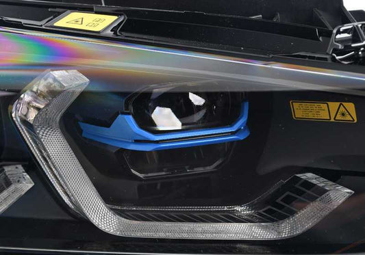 RIGHT Front with Laser light OEM 63118084896 for BMW 3 G80 series and 4 G22, G23, G26, G26E, G82, G83. Original BMW piece.