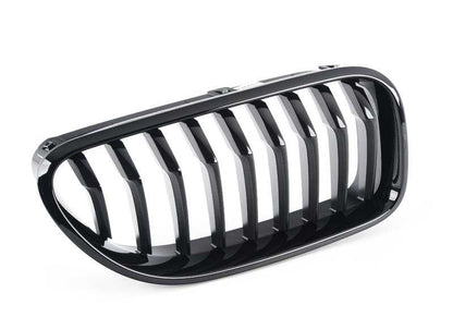 Rejilla delantera derecha M Performance negro brillo OEM 51712287954 para BMW F06, F12, F13. Solo modelos sin Night Vision (S6UKA). Original BMW.