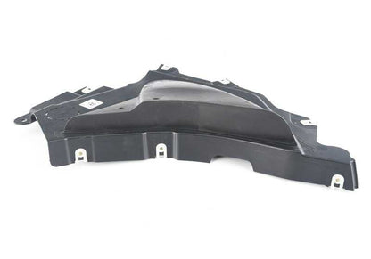 Tampa inferior do passe da roda esquerda 51118074891 para BMW G20, G21, G28. BMW original.